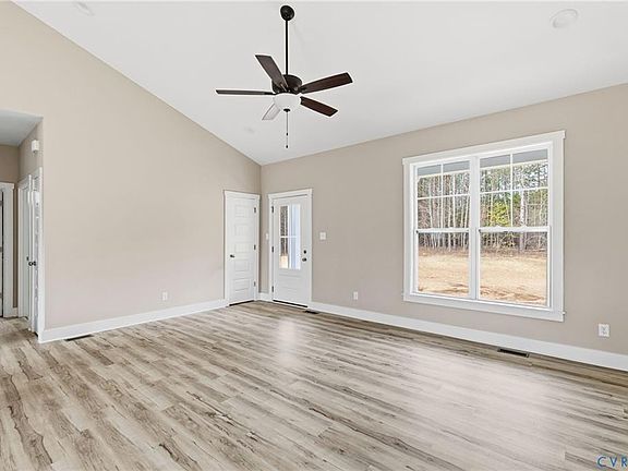 3rd image of Piney Green Rd