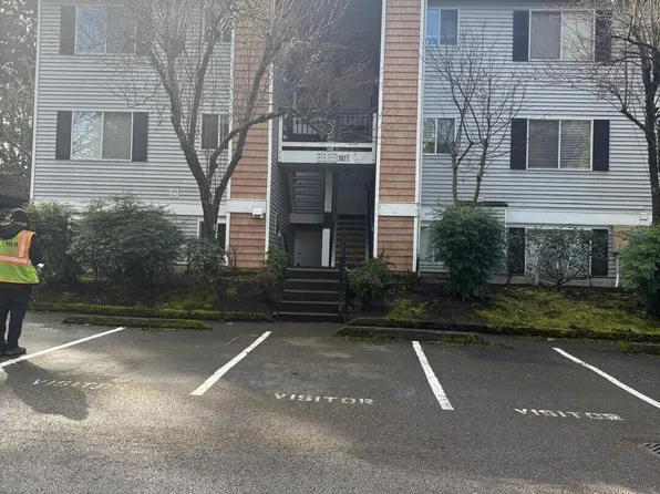 1011 156th Ave NE #C217, Bellevue, WA 98007