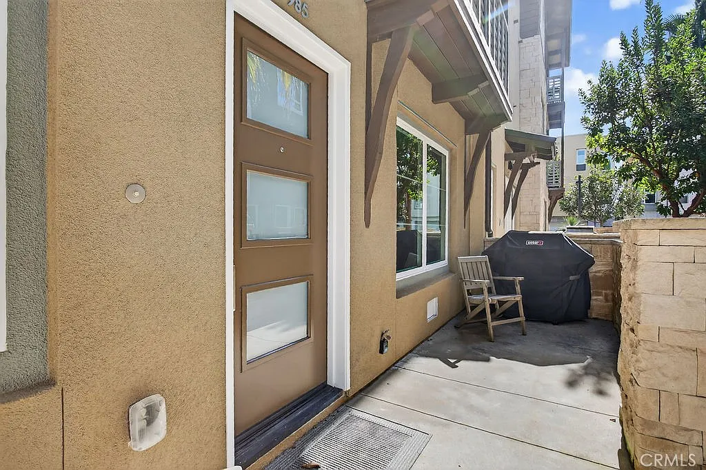 2 bed, 2.5 bath, 1506 sqft, $5,395 — Photo 4