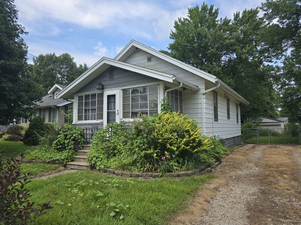 1124 Kern St