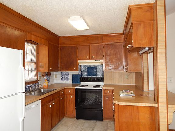 5th image of 3549 Georgia Ln