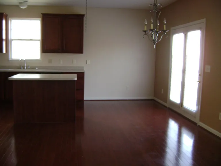 249 Hays Blvd — Photo 6