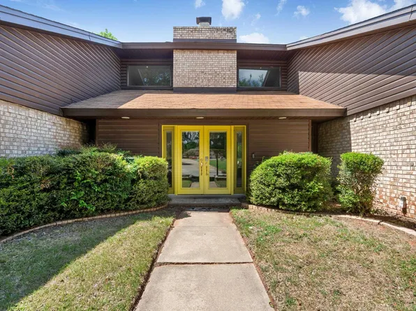 4400 Ridgemont Dr, Wichita Falls, TX 76309