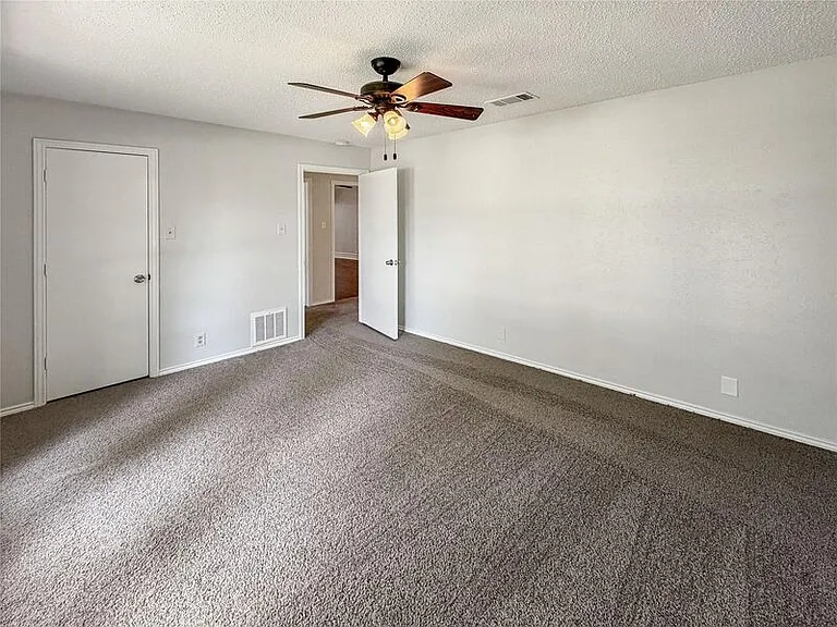 1857 El Paso St — Photo 14