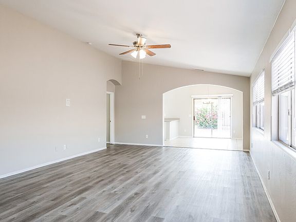 5th image of 2710 S 108th Ave