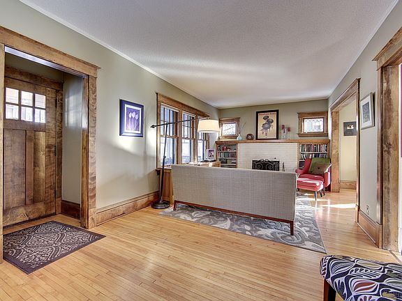5th image of 1266 Lincoln Ave