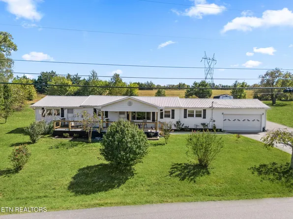 8318 Clapps Chapel Rd, Corryton, TN 37721