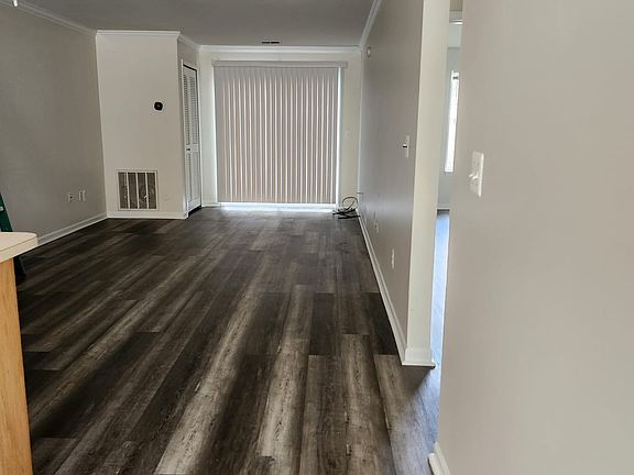 5th image of 30324 Wedgewood Cir