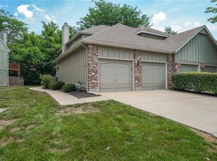 12205 Hayes St, Overland Park, KS 66213