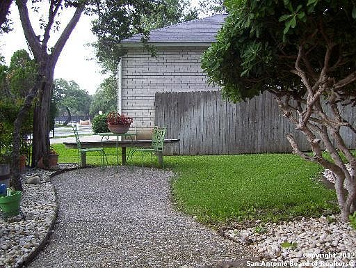 4th image of 7507 VALLEY TRAILS ST