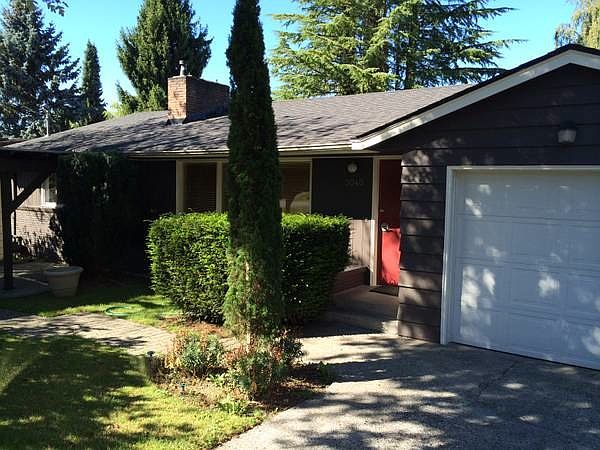 1st image of 3040 NE 103rd St