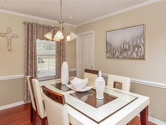 5th image of 6631 Murphy McMillan Ct #155