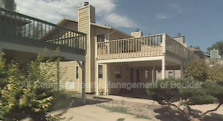 4661 Portside Way — Photo 1