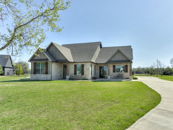 1435 Walnut Way, Goldsby, OK 73093