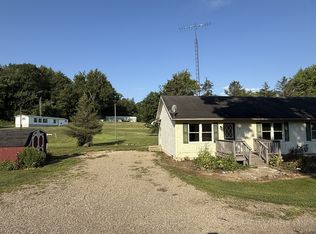 3772 Sportsman Dr SW #B, Baltic, OH 43804