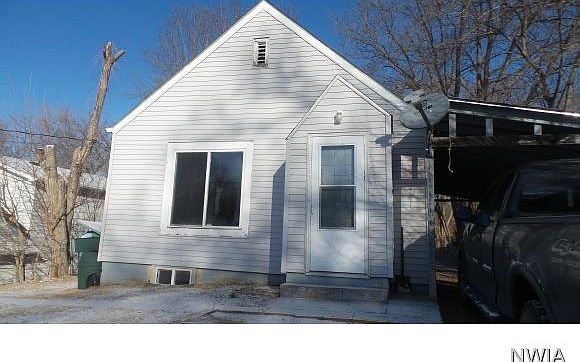 1st image of 3315 6th St