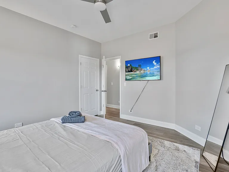 1111 Bonnie Brae Pl #3W — Photo 19