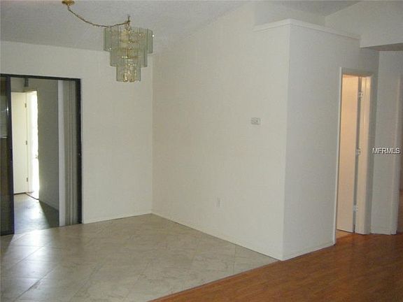 2nd image of 2126 Cedarwood St