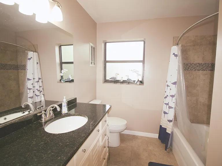 126 Severin Rd SE — Photo 25