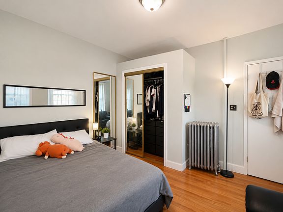 4th image of 32 Reedsdale St APT 3