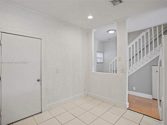 4th image of 5460 NW 90th Ave