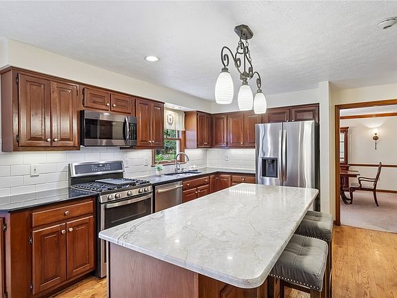 5th image of 4024 Gwynedd Dr
