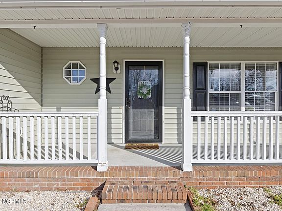 2nd image of 110 Dunwoody Dr