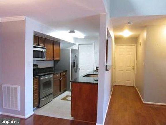 2nd image of 20555 Shadyside Way #239