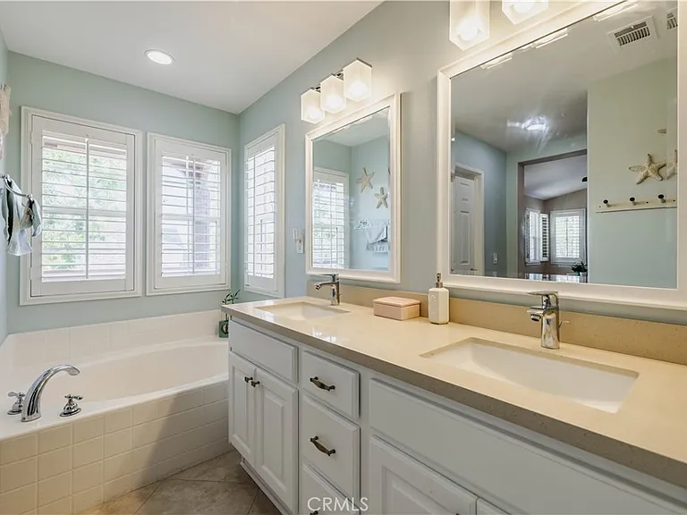 26 Tuberose St — Photo 18