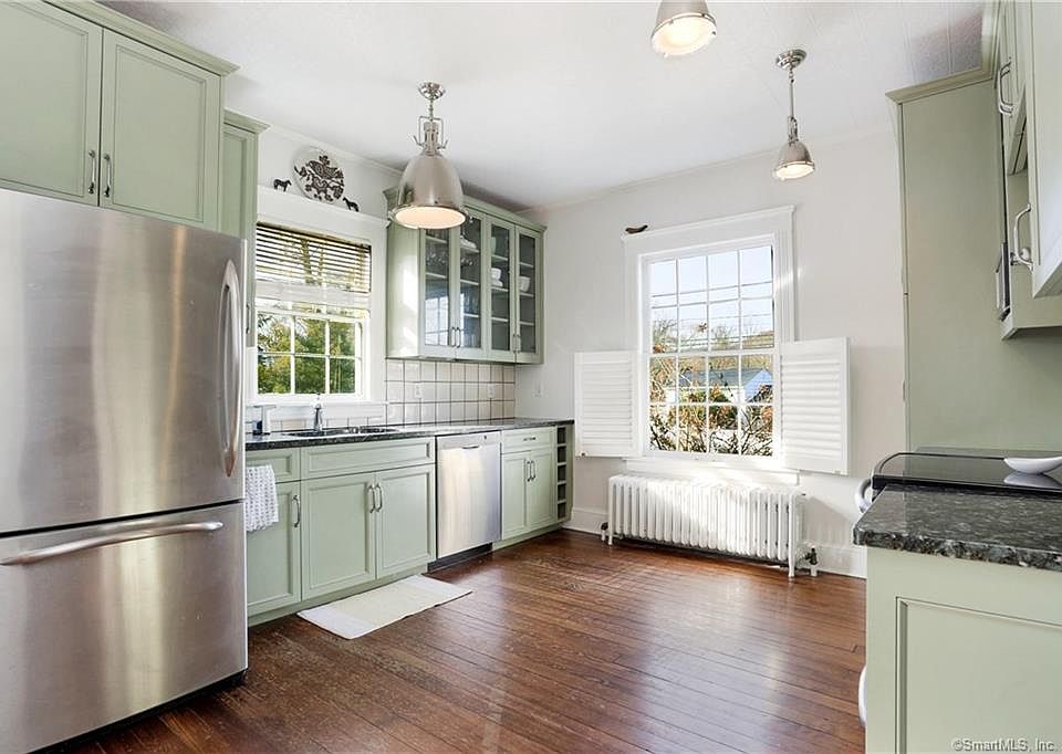 2 Murray St, Norwalk, CT 06851 Zillow