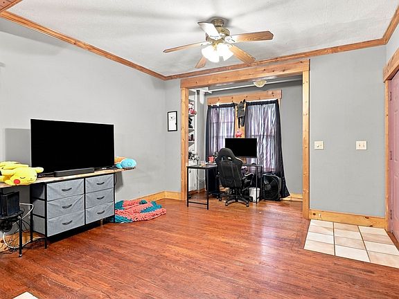 5th image of 14 Perrault St
