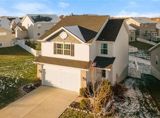 503 Pecan Bluffs Ct, Wentzville, MO 63385