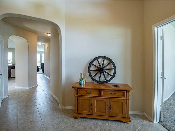 4th image of 1228 Glen Ct