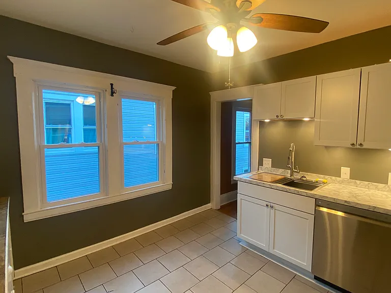 309 Tennyson Ave #309 — Photo 3