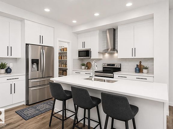 2nd image of 17228 5th St NW