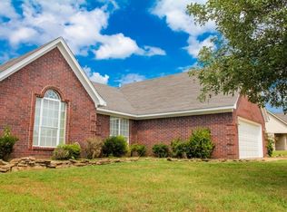 20 Cypress Ridge Cv, Oakland, TN 38060