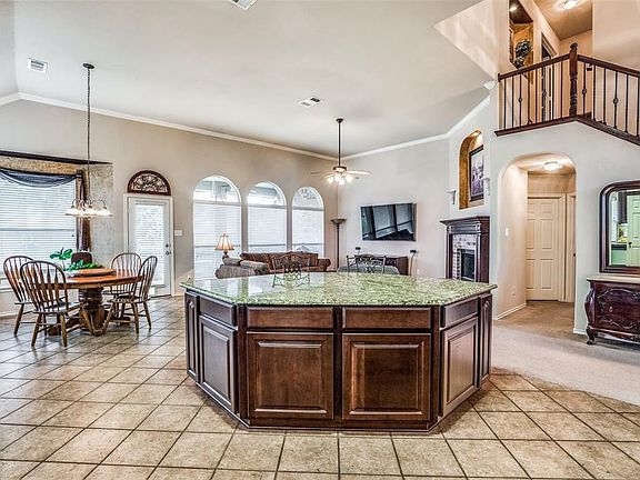 5th image of 3405 Barberry Dr