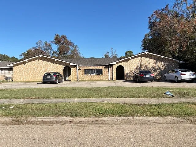 431 Carrie Dr #11 — Photo 18