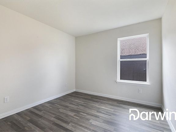 5th image of 1603 Linda Dr