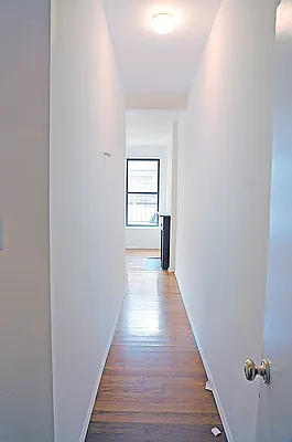 Rented by Aryeh Realty | media 30