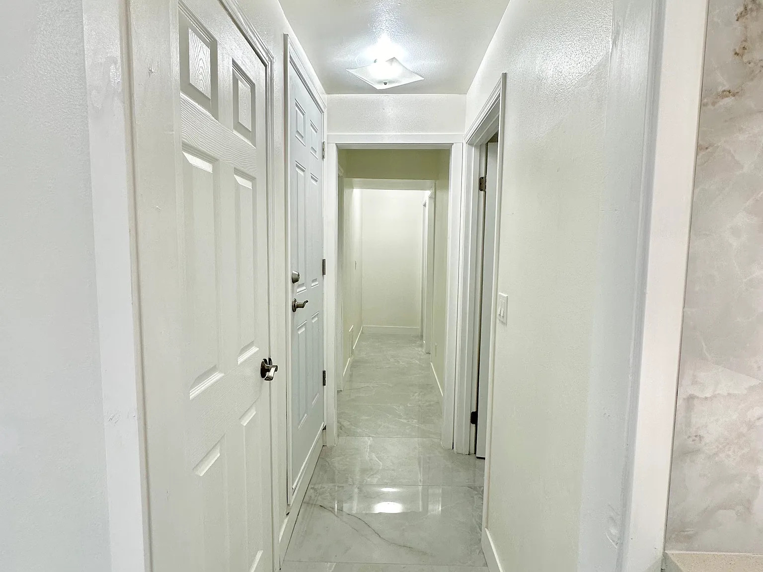 2 bed, 950 sqft, $1,700 — Photo 4