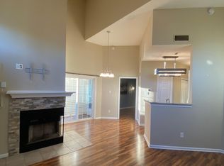 4 Carriage Crossing Ln #4, Middletown, CT 06457