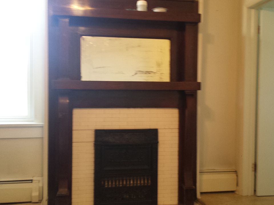 1st image of 416 Adams St APT 1