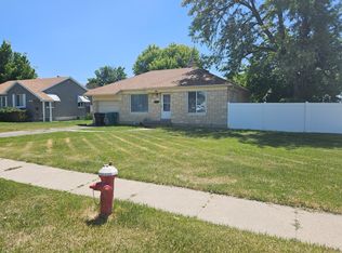 172 E Mountain View Dr, Salt Lake City, UT 84107