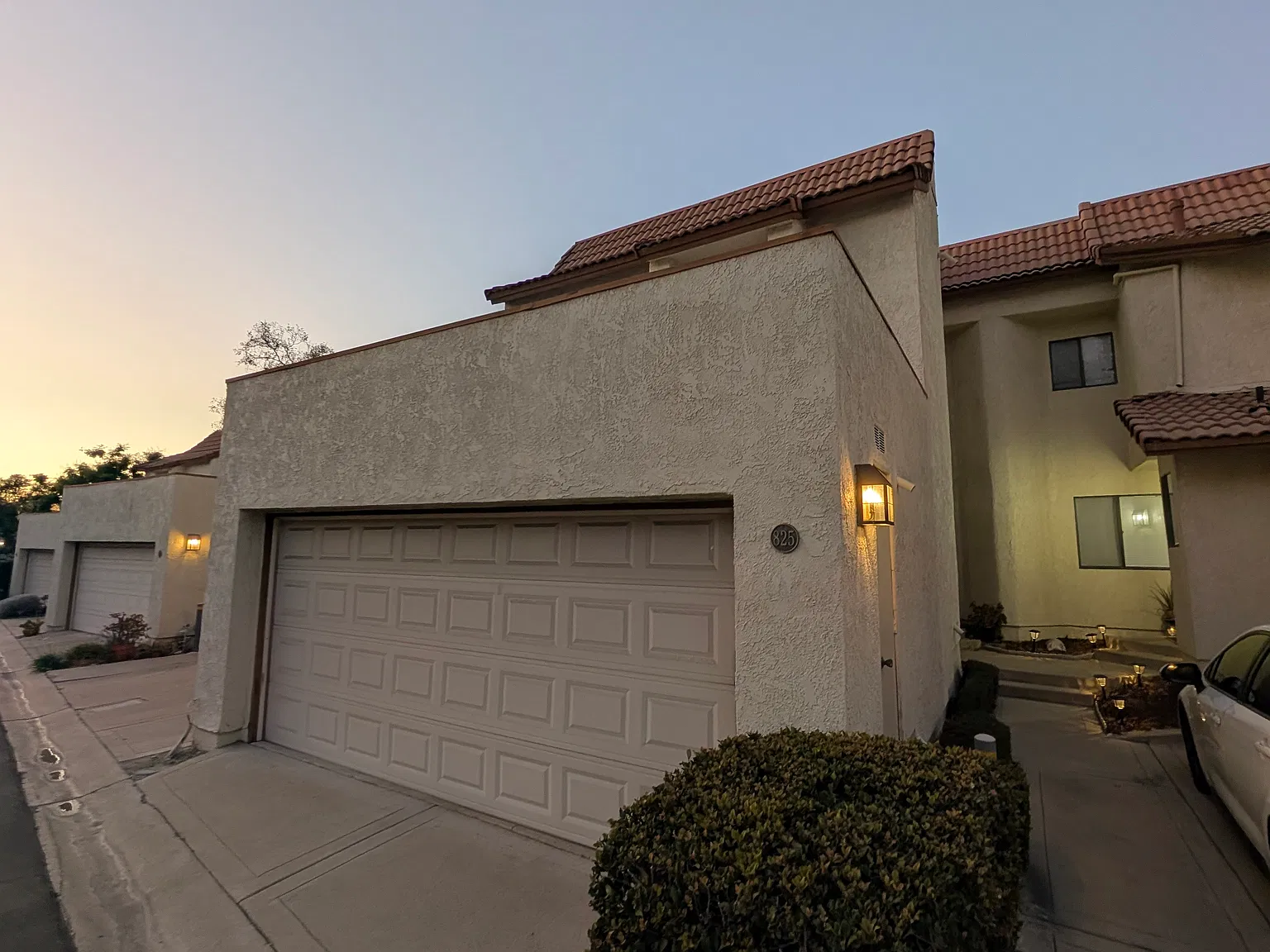 2 bed, 2.5 bath, 1180 sqft, $2,900 — Photo 2