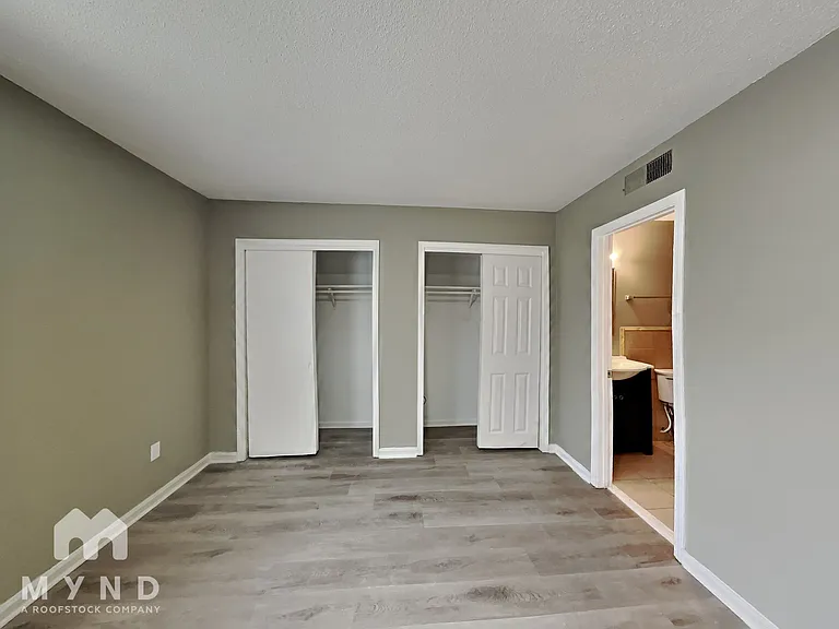 4014 Hitchcock St — Photo 14
