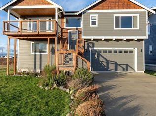 4351 Saltspring Dr, Ferndale, WA 98248