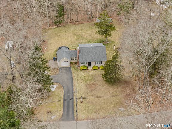 3rd image of 215 Haywardville Road