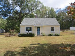 16103 Lucia Dr, Chester, VA 23831