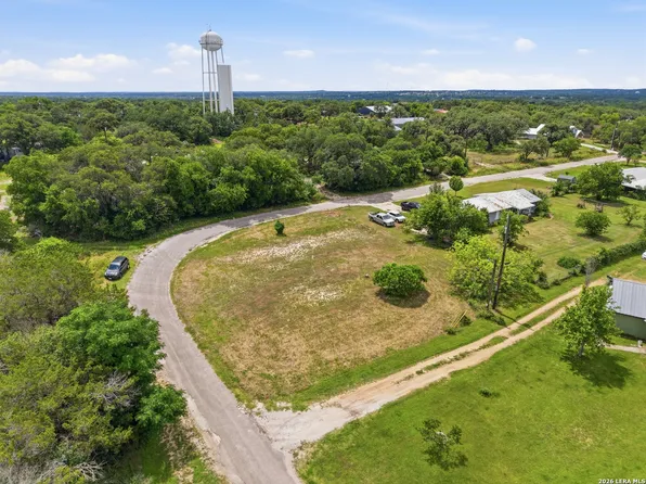1429 GREENLAWN PKWY LOT 1&PT2, Blanco, TX 78606